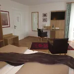 Wein & Gaestehaus Rosenlay 4*