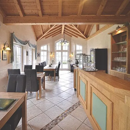 Wein & Gaestehaus Rosenlay 4* Lieser