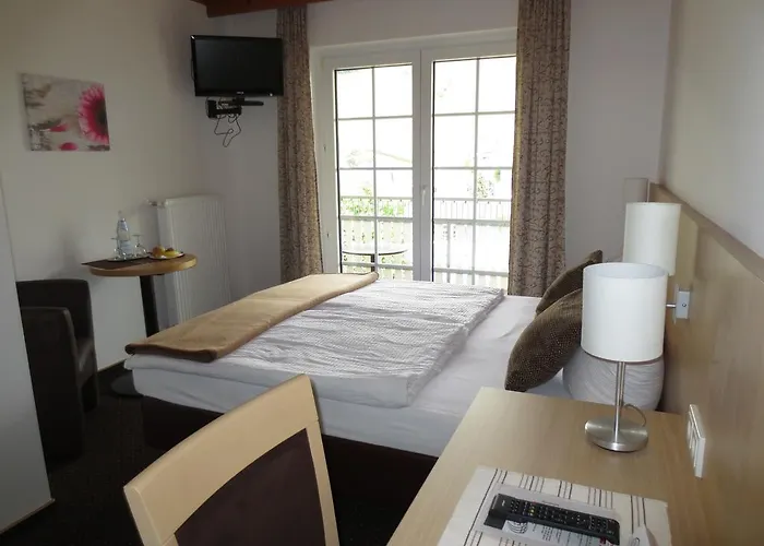 Wein & Gaestehaus Rosenlay Lieser